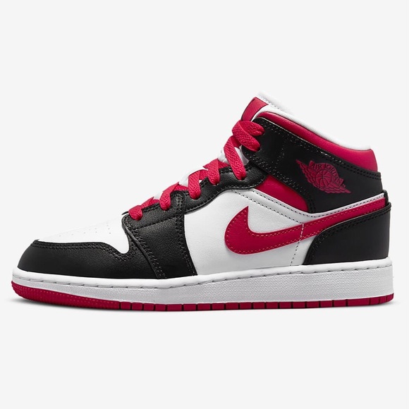 Air Jordan 1 Mid Women’s Sneakers - Picture 7 of 14